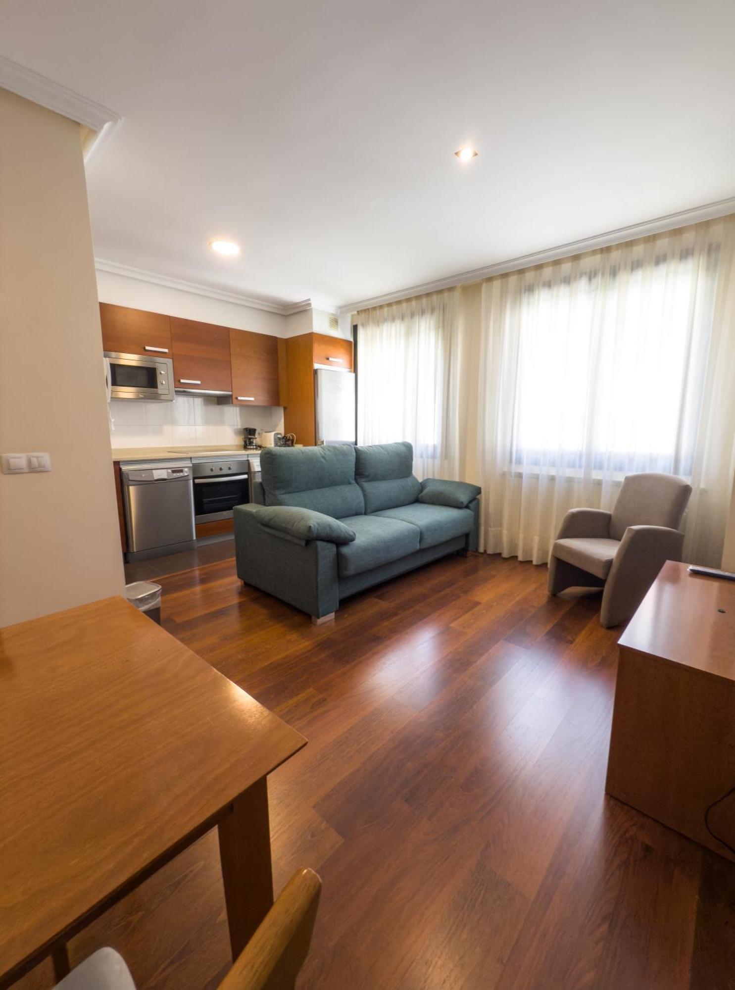 Apartamentos Verdemar Llanes Exterior photo