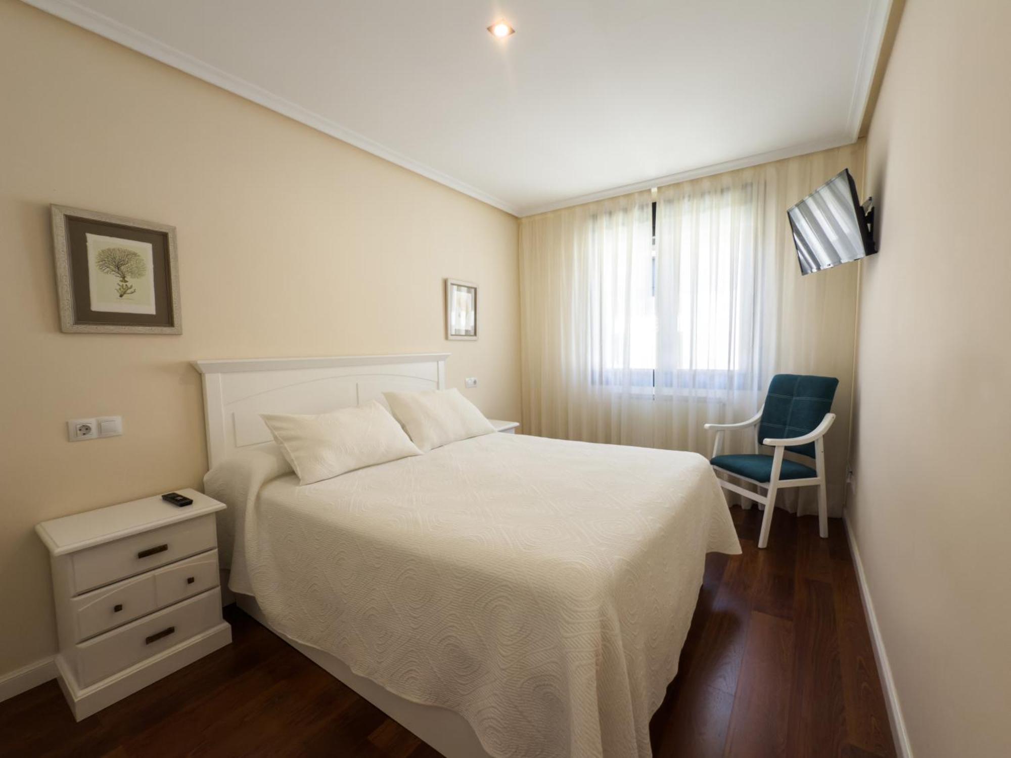 Apartamentos Verdemar Llanes Exterior photo
